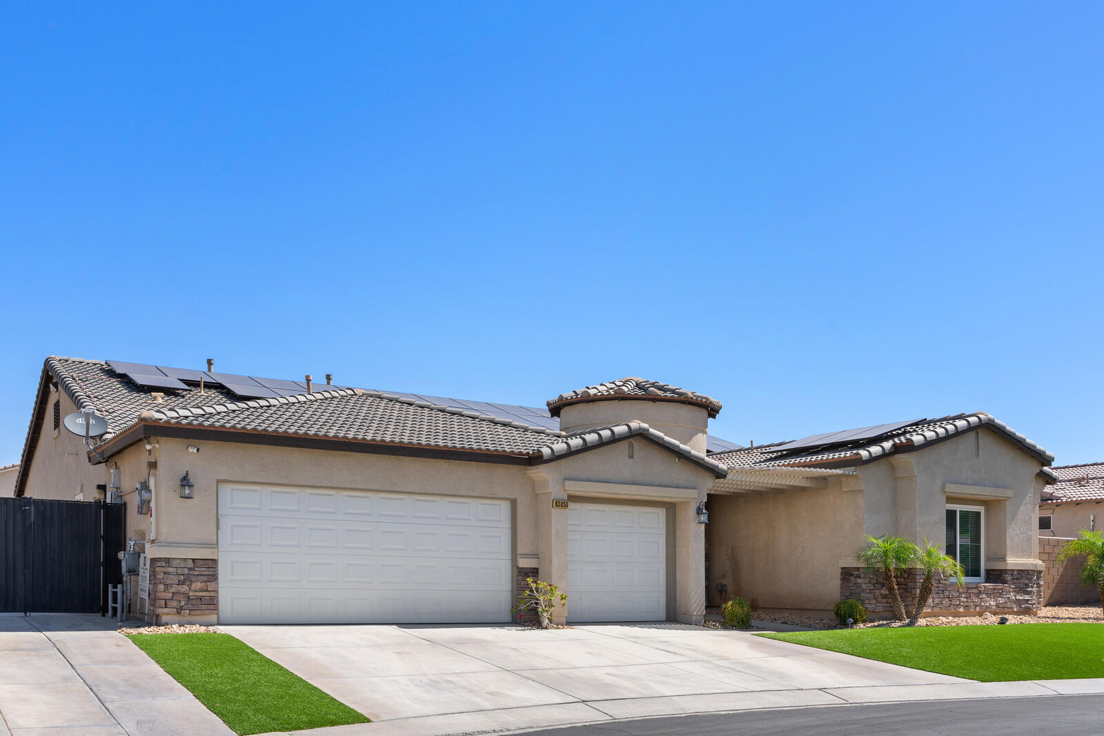 Property Photo: 83050 Singing Hills Drive CA 92203
