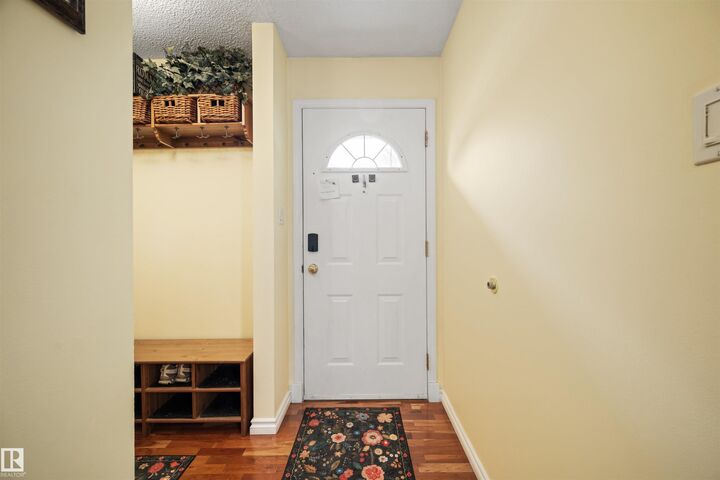 Property Photo:  31 Royal Road NW  AB T6J 2E7 