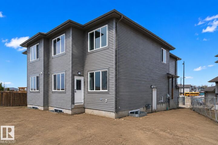 Property Photo:  38 Astoria Place  AB T9G 0M7 