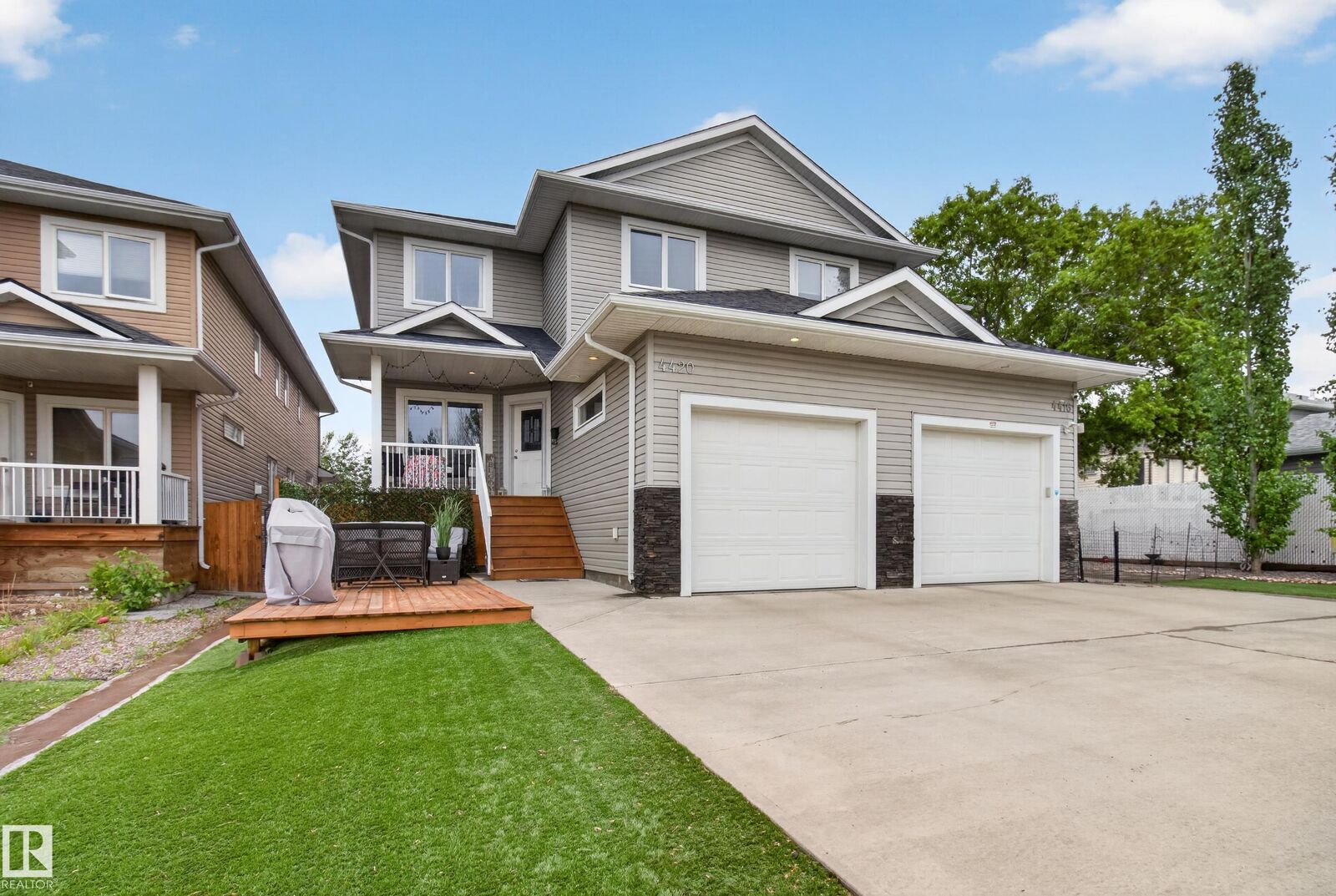 Property Photo:  4420 48A Street  AB T9E 5Y7 