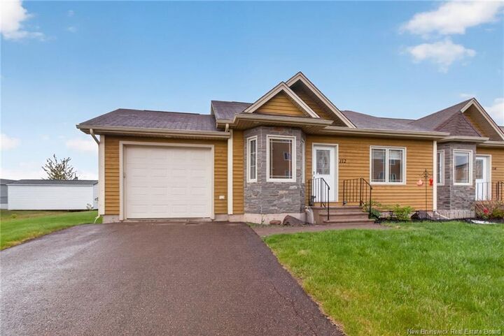 Property Photo:  112 Kedgwick Drive 1  NB E1A 0Z5 