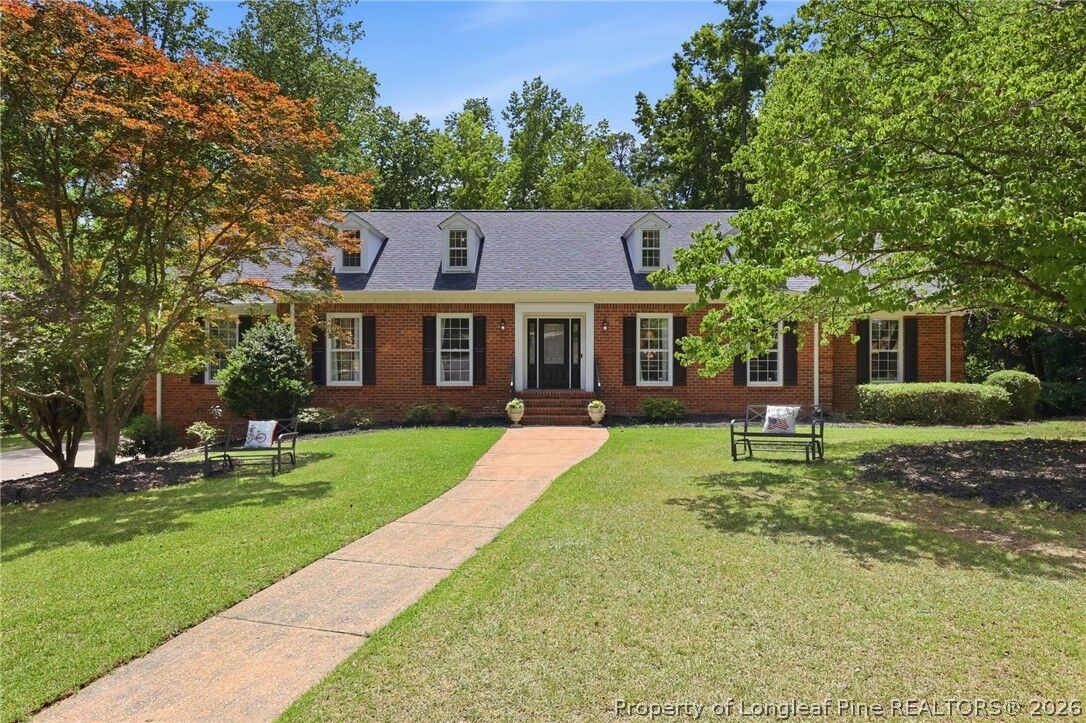 Property Photo:  610 St Georges Hill  NC 28303 
