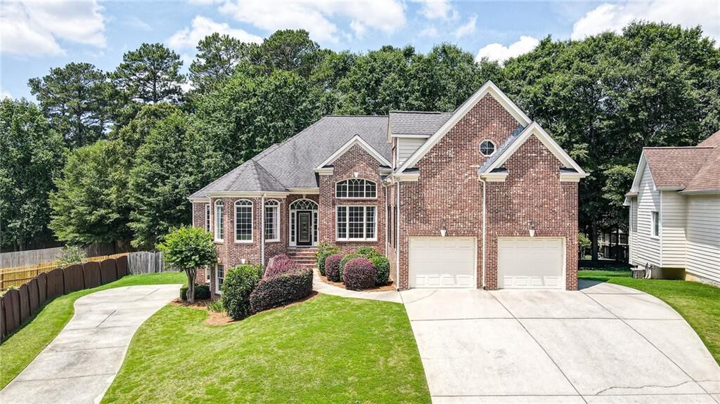 Property Photo:  3069 Blue Creek Path  GA 30052 
