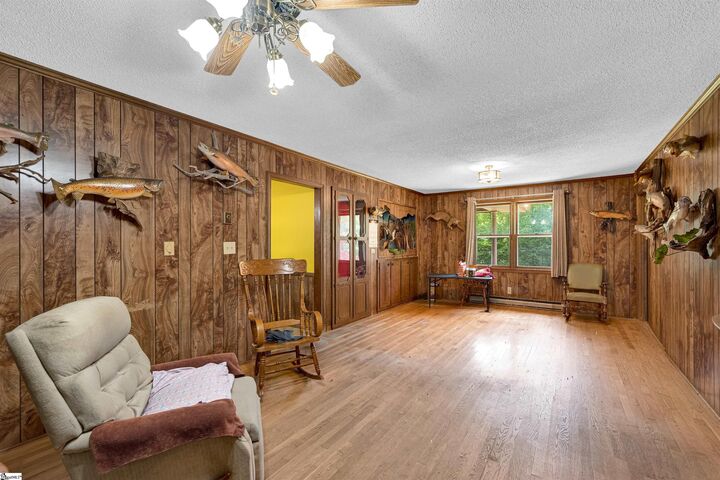 Property Photo: 4981 Moorefield Memorial Highway SC 29671
