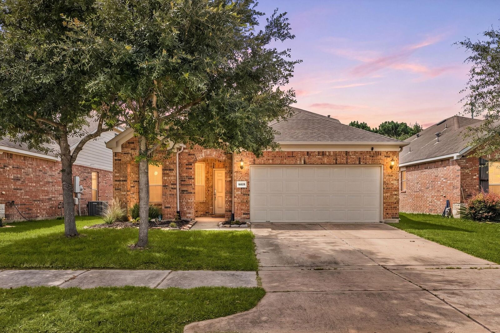 Property Photo:  16629 Conner Creek Lane  TX 77044 