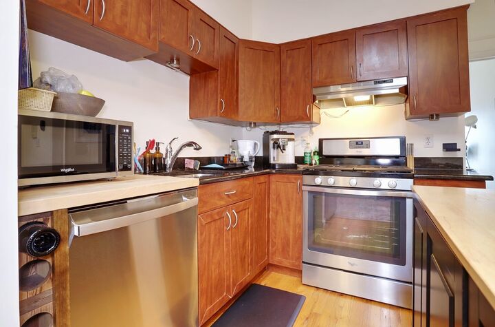 Property Photo: 519 Monroe St 3B NJ 07030