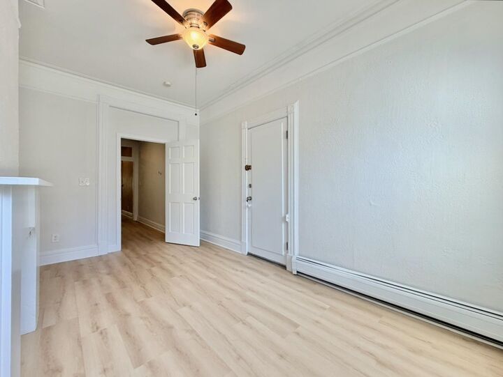Property Photo: 330 Pavonia Ave 1L NJ 07302