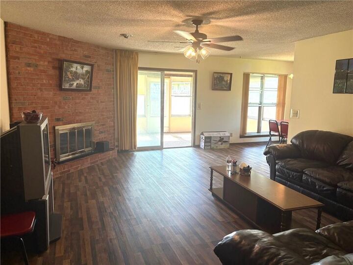 Property Photo:  958 Crescent Drive  KS 67301 