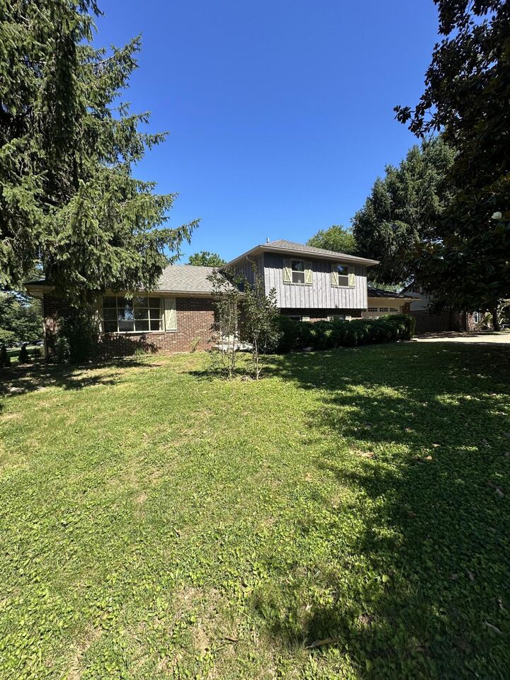 Property Photo:  506 Koger Circle  KY 42503 
