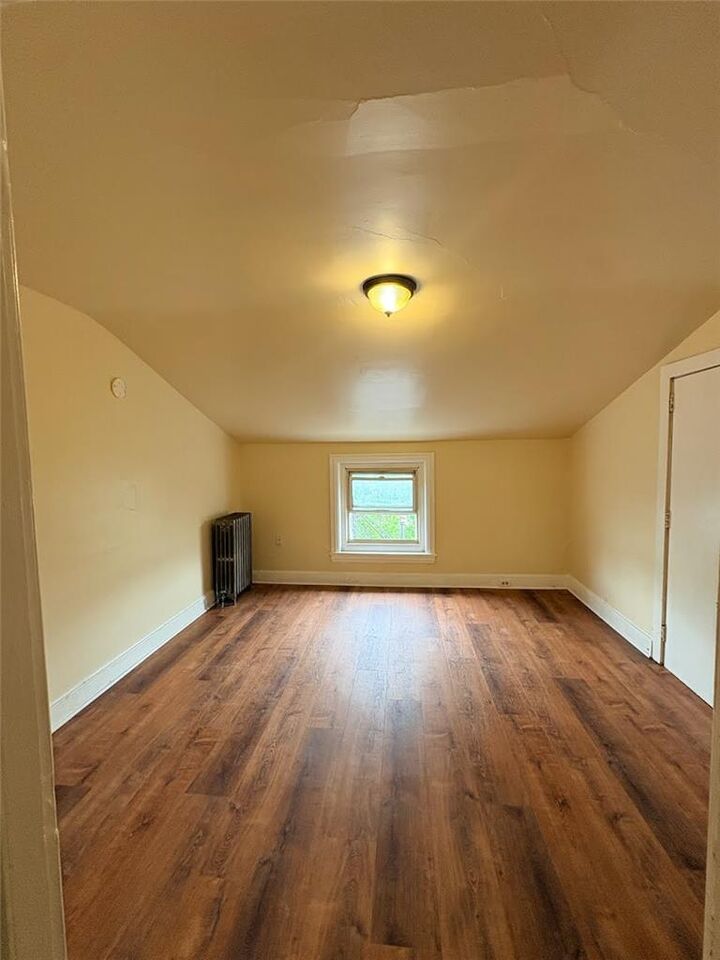 Property Photo: 427 N 5th Street 3 PA 18102
