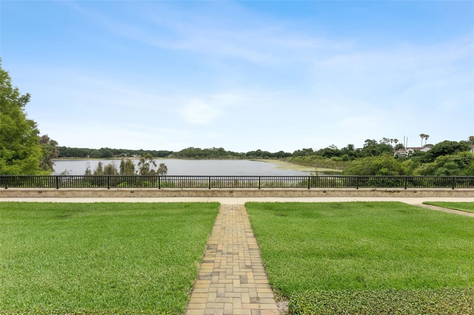 Property Photo: 1106 Charming Street FL 32751