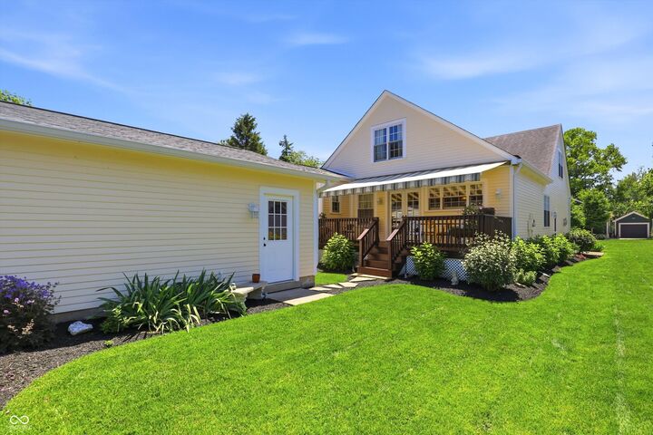 Property Photo:  810 W Pine Street  IN 46077 