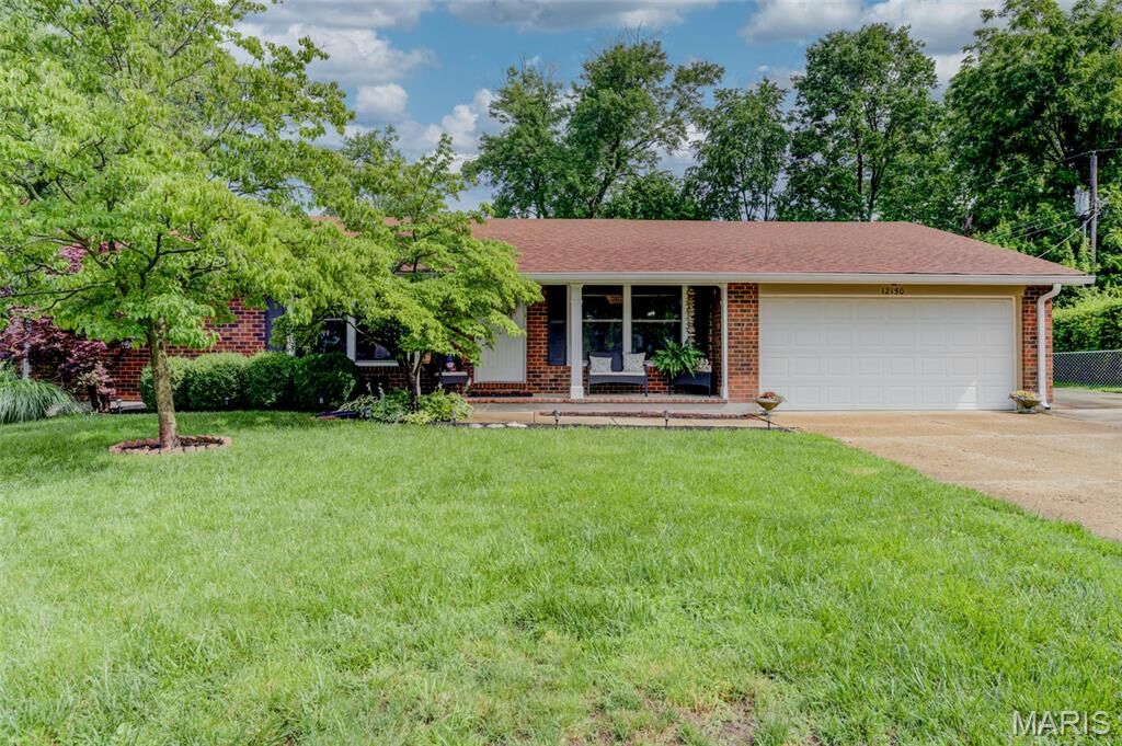 Property Photo:  12150 Greenwalk Drive  MO 63146 