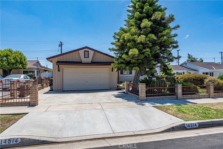 Property Photo:  14514 Watkins Drive  CA 90638 