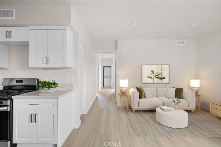 Property Photo: 1818 S Norton Avenue 203 CA 90018