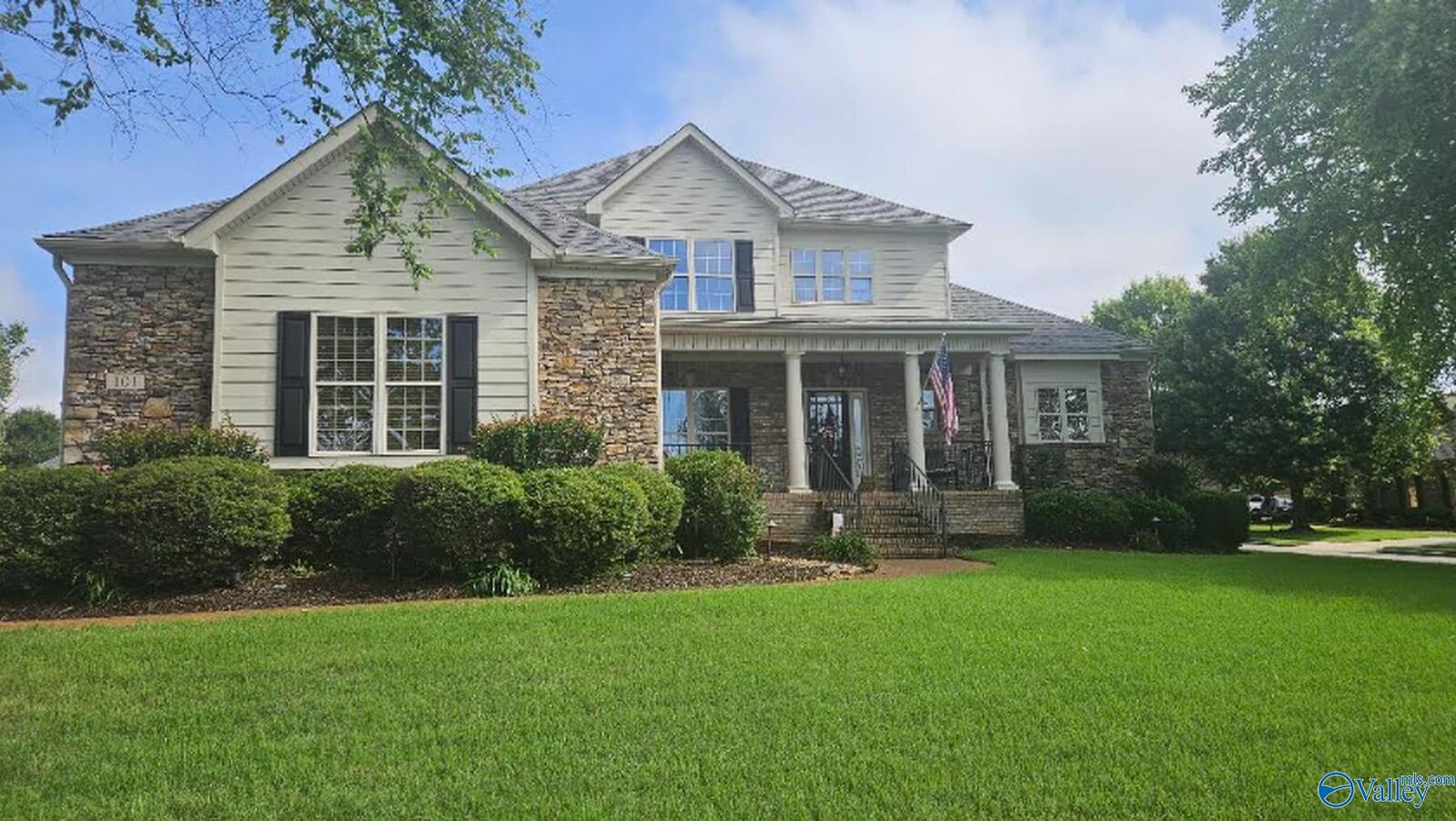 Property Photo:  101 Stone River Drive  AL 35811 