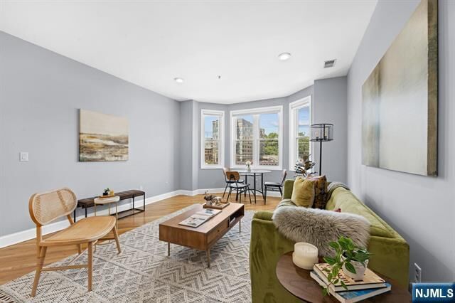 Property Photo:  915 Madison Street 5E  NJ 07030 
