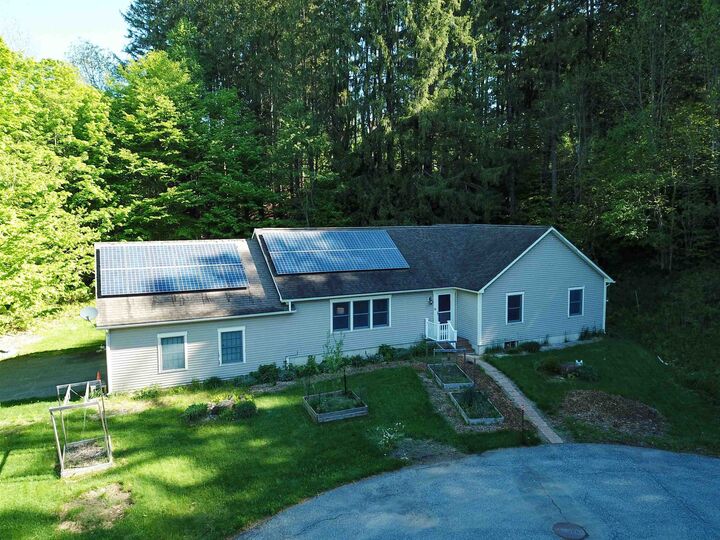 Property Photo: 58 Tuckaway Lane VT 05663