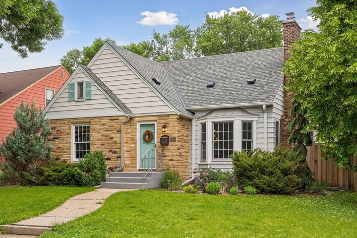 Property Photo:  1403 California Avenue W  MN 55108 