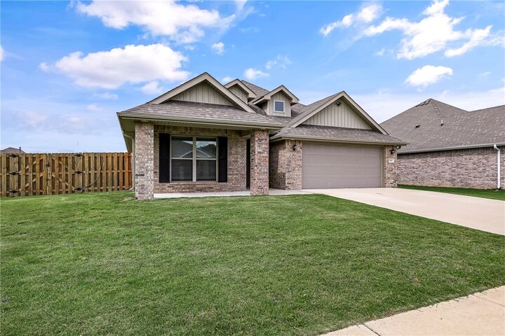 Property Photo:  971 Redfree Drive  AR 72712 