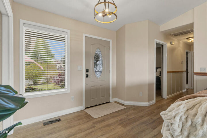 Property Photo: 7464 Ruth Drive OR 97603