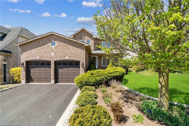 Property Photo: 106 Moore Crescent ON L9G 4Z8