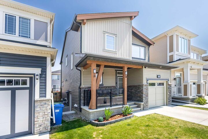 Property Photo:  62 Carrington Rise NW  AB T3P 0Y8 