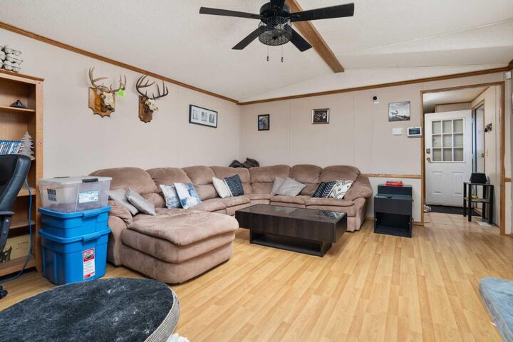 Property Photo:  5233 47 Street  AB T4V 1K3 