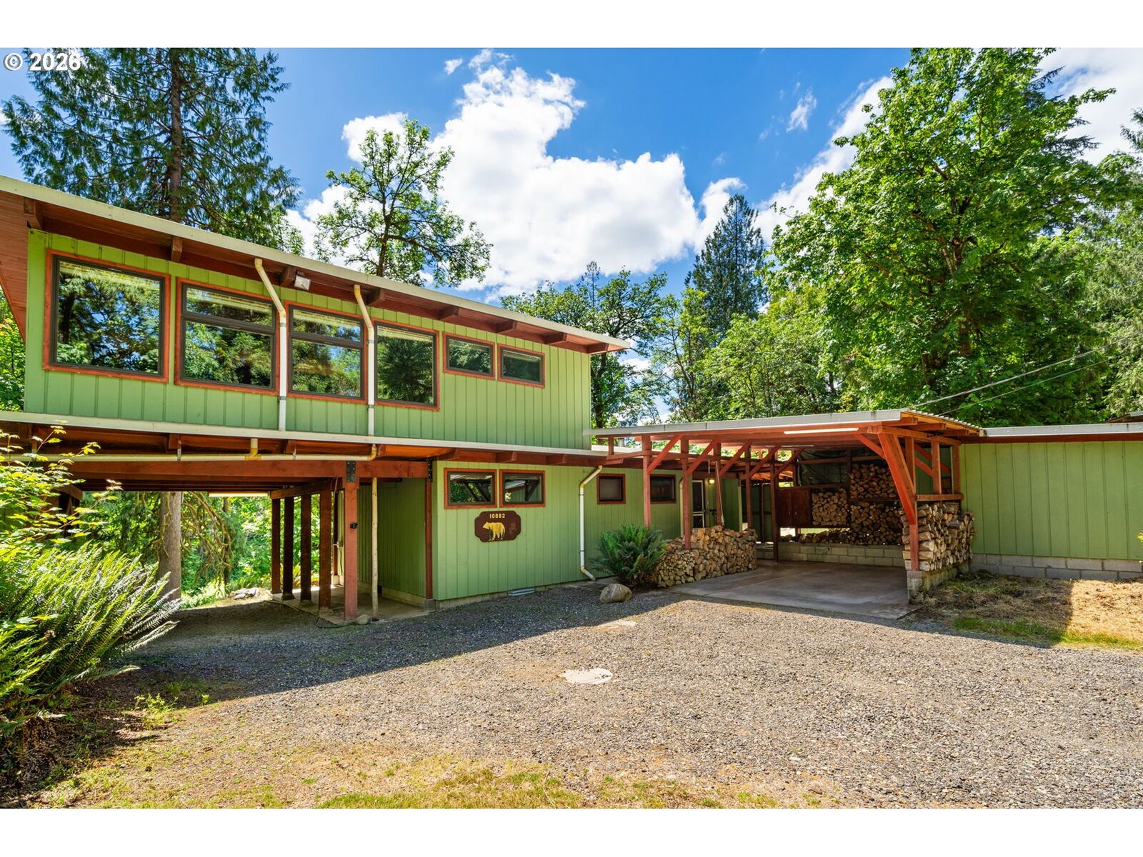 Property Photo:  10882 Washougal River Rd  WA 98671 