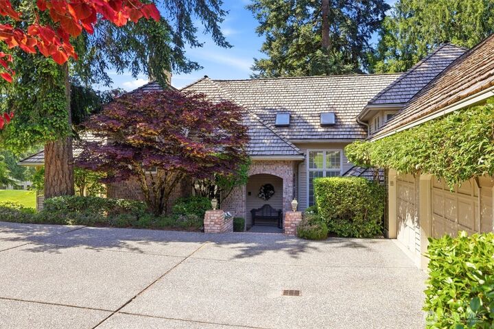 Property Photo:  13713  209th Avenue NE  WA 98077 