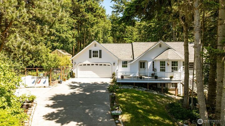 Property Photo: 620 Coronado Avenue WA 98239