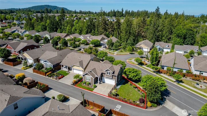 Property Photo: 232 Sinclair Alley WA 98274