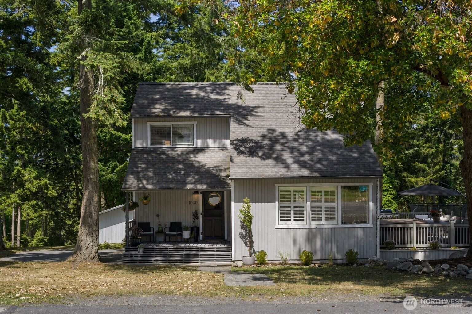 Property Photo:  1000  Park Street  WA 98250 