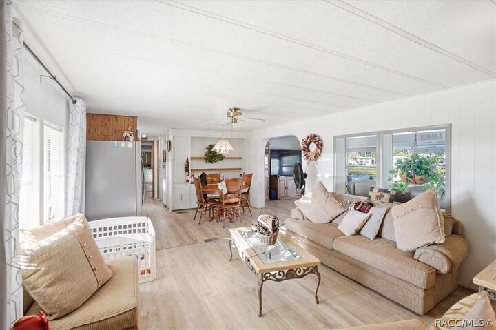 Property Photo:  928 S Shad Terrace  FL 34450 