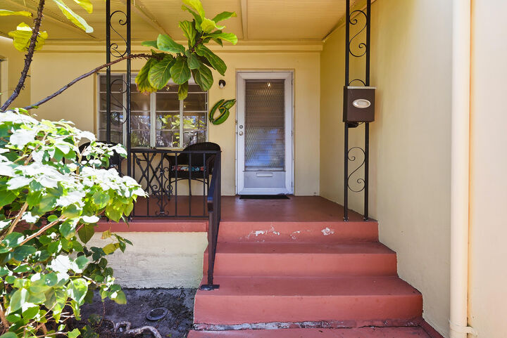 Property Photo:  1205 North M Street  FL 33460 