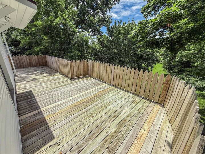 Property Photo: 517 E Hodgenville Avenue KY 42743
