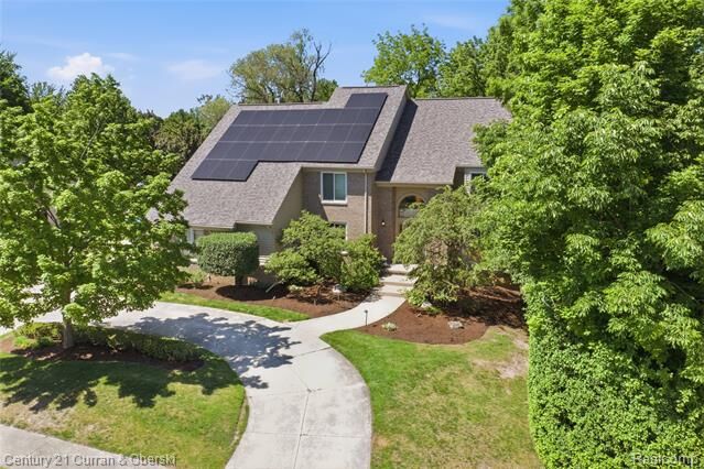 Property Photo: 4876 Justin Lane MI 48322