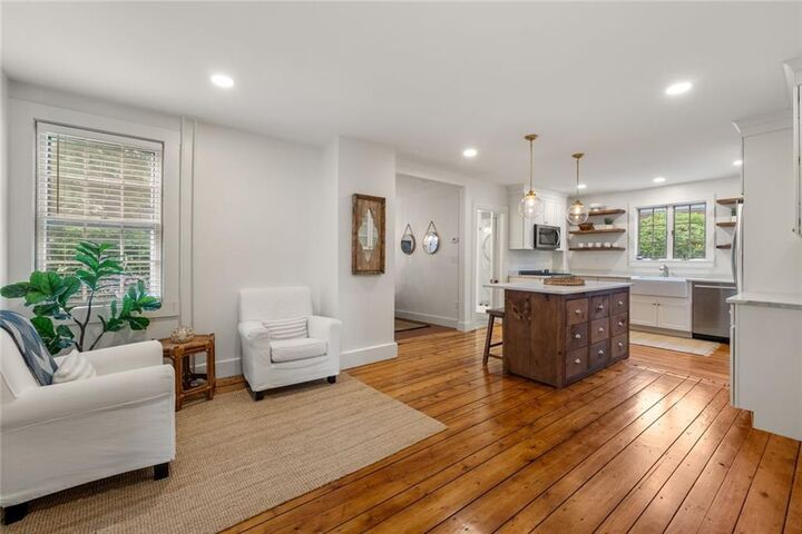 Property Photo:  22 Farewell Street  RI 02840 