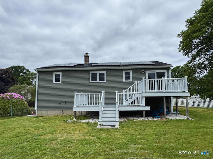 Property Photo:  3 Oriole Street  CT 06379 