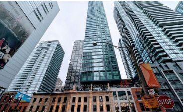 Property Photo: 327 King Street W 703 ON M5V 0W7
