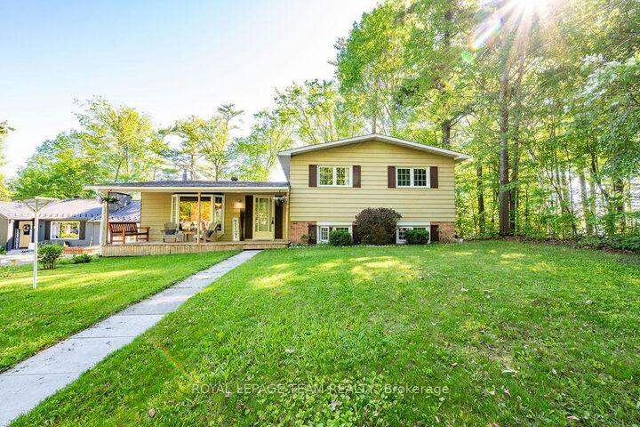 7 Simmons Drive — photo 1