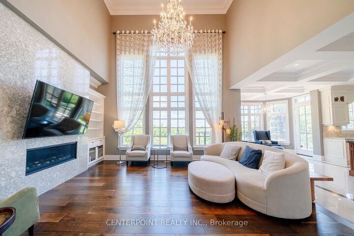 Property Photo: 190 Angus Glen Boulevard ON L6C 0K1