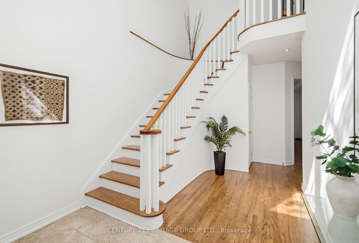 Property Photo:  14 Giordano Way  ON L6A 0J2 