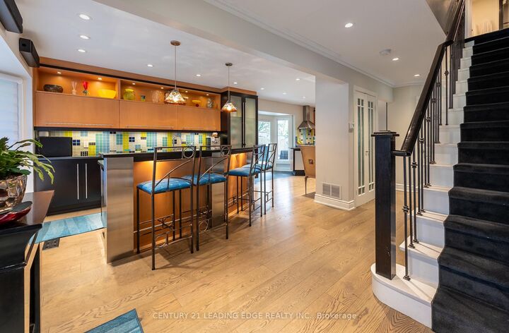 Property Photo:  20 Solway Court  ON M1W 1S6 