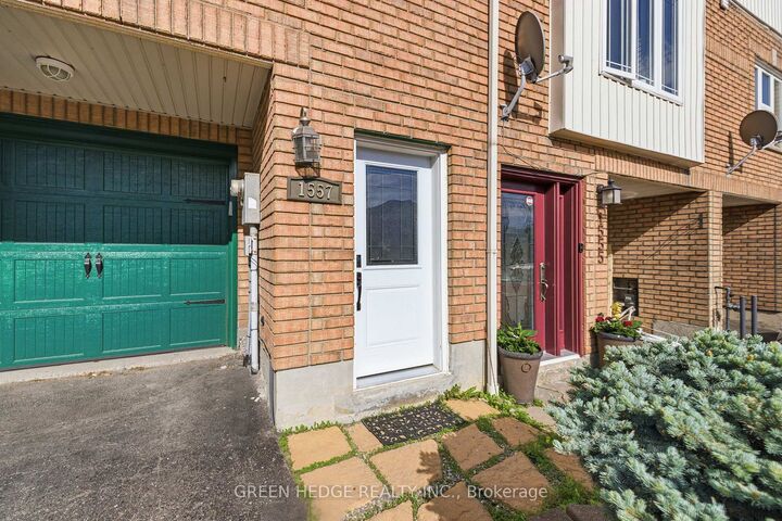 Property Photo: 1557 Hummingbird Court ON L1V 7H8
