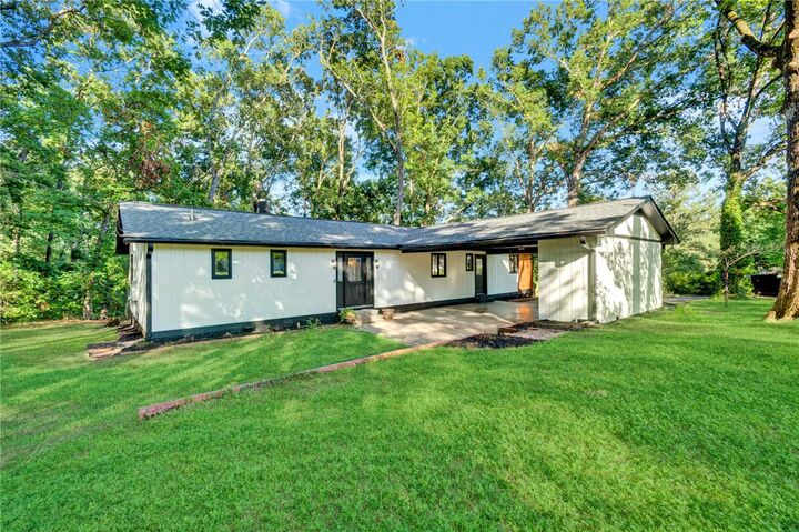 Property Photo: 237 Earle Road SC 29630