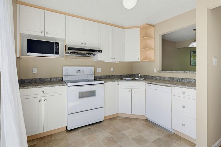 Property Photo: 3987 Gordon Head Rd #59 BC V8N 3X5