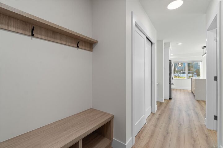 Property Photo:  45 Haliburton St #102  BC V9R 4V6 