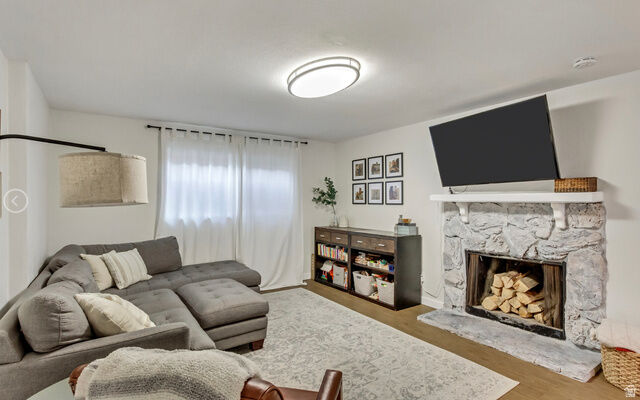 Property Photo: 2065 California Ave B UT 84606