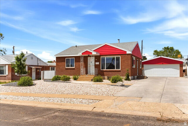 Property Photo:  545 E 350 S  UT 84015 